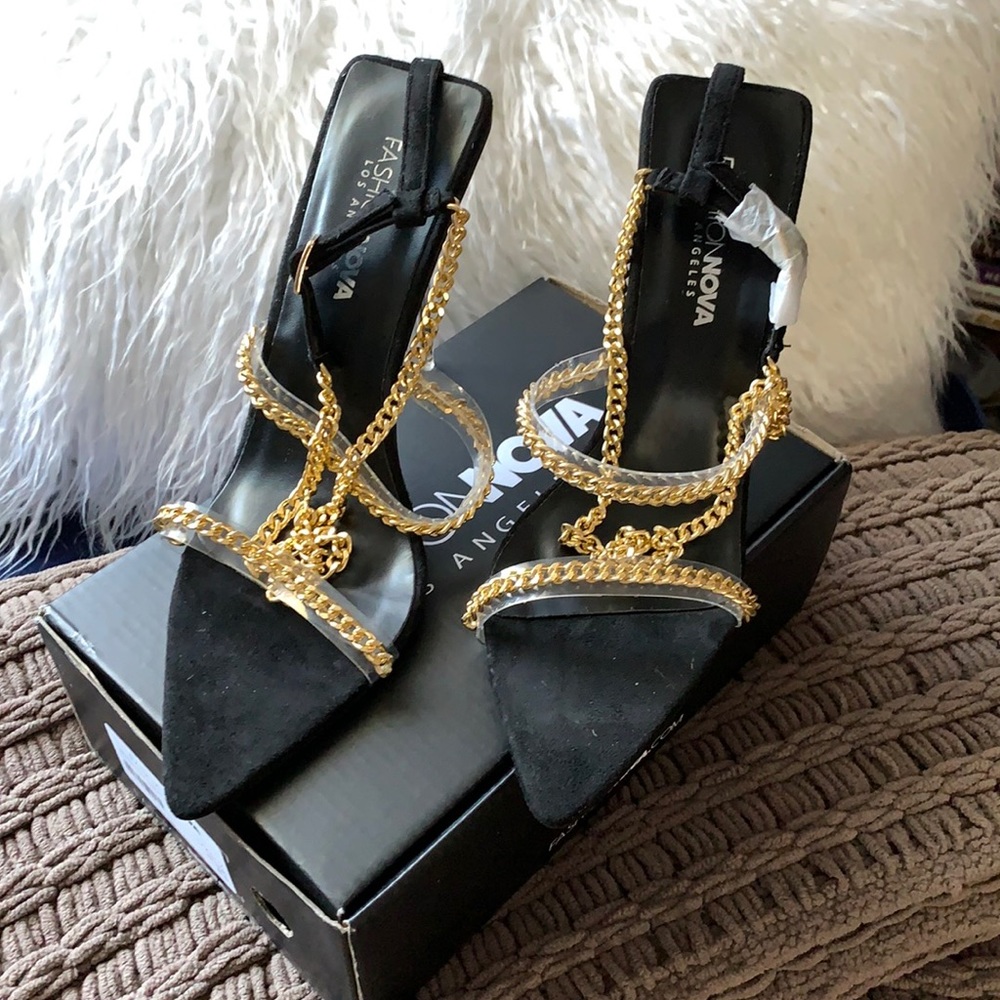 FashionNOVA heel sandals